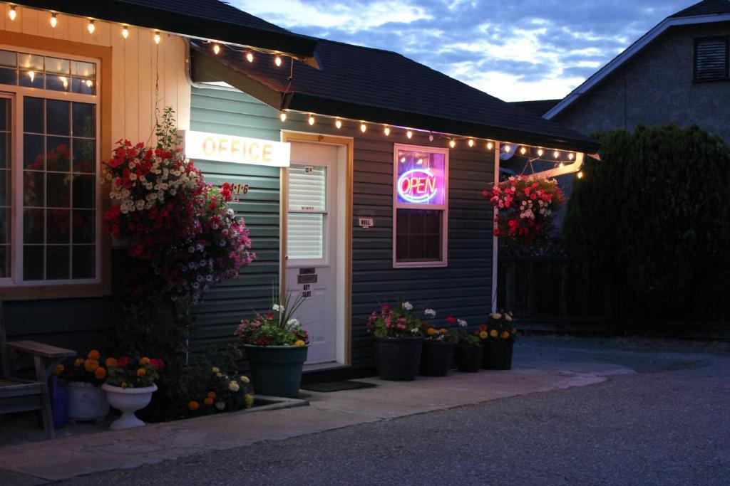 Boundary Motel Osoyoos Exterior photo